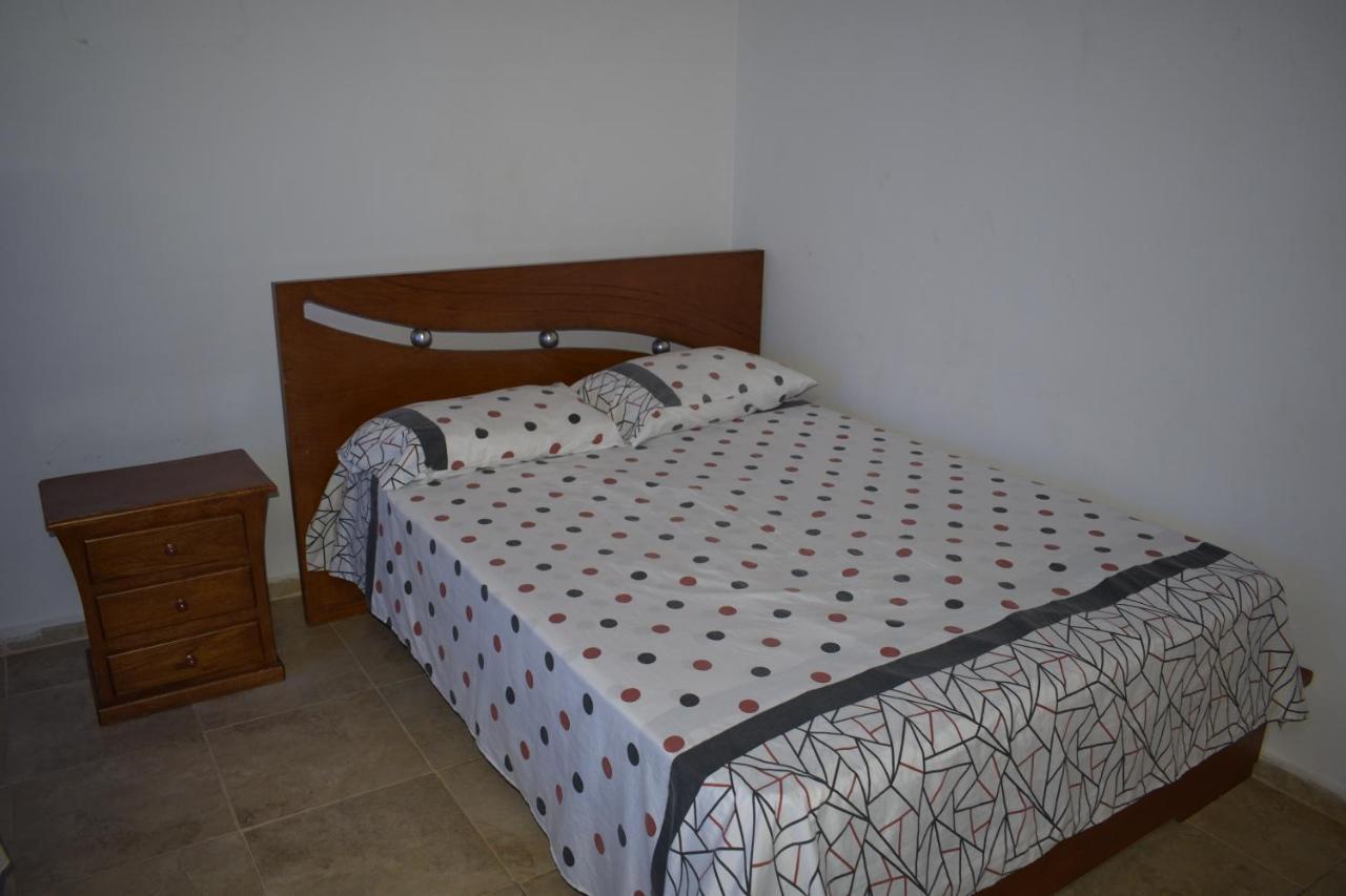 Appartement Artesanos Y Turistas à Guatapé Extérieur photo