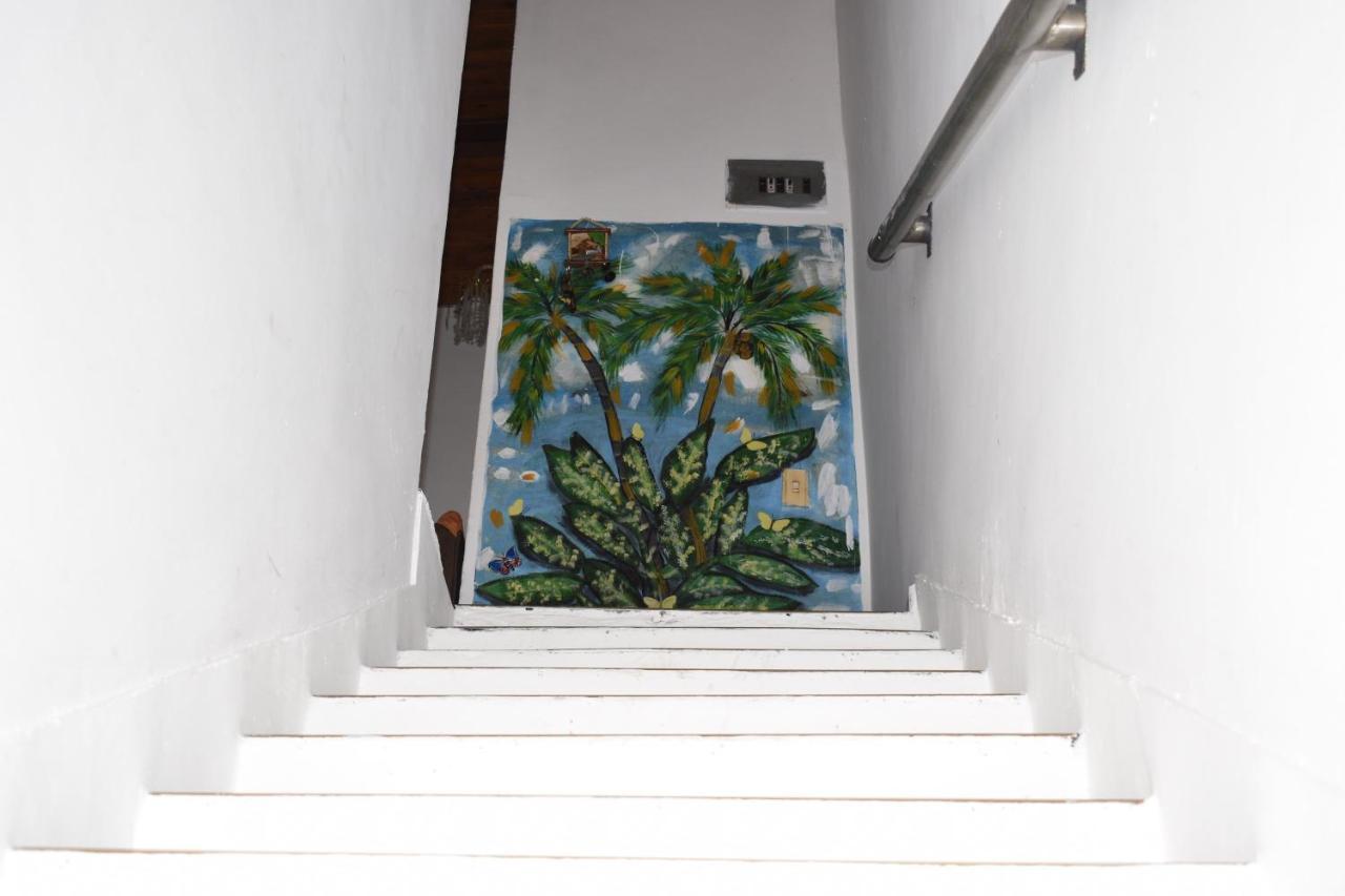 Appartement Artesanos Y Turistas à Guatapé Extérieur photo